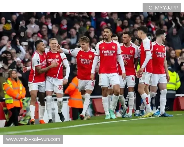 诺丁汉森林财务违规案背后的英超监管漏洞：俱乐部财务管理与联赛监管体系的矛盾与冲突